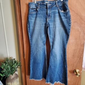 WRANGLER FLARE LEGS RAW HEM. 13/14 X 30 DENIM JEANS WESTERN